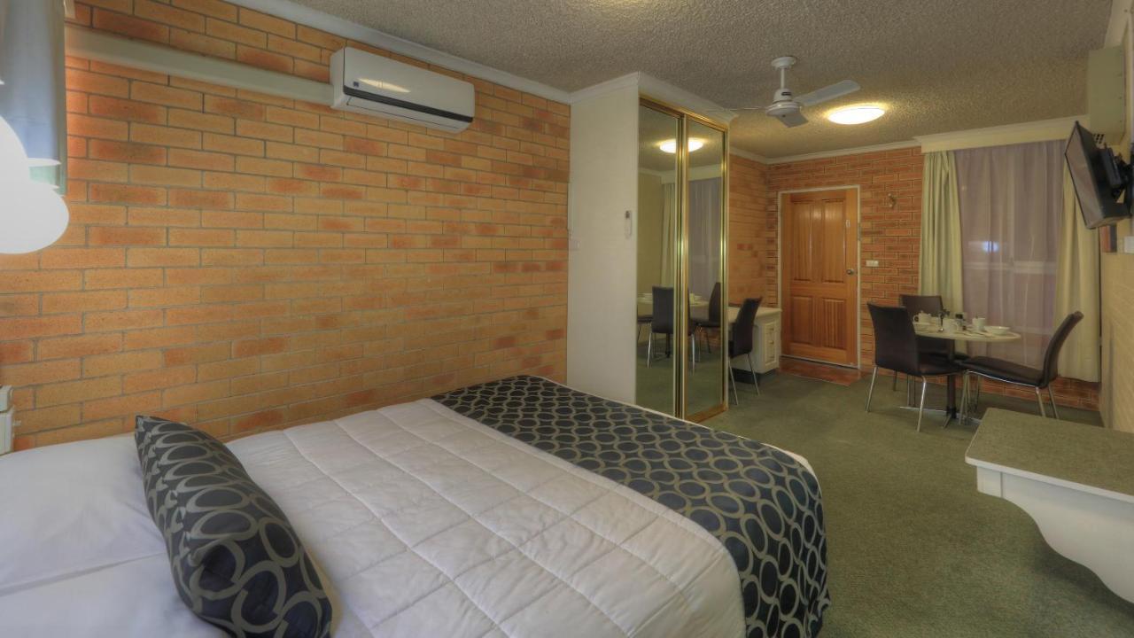 Cousins Motor Inn Inverell Exterior foto